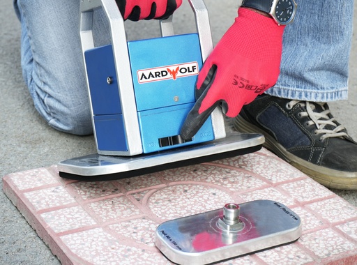 BATTERY PAVING LIFTER 