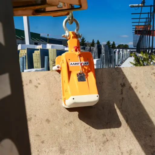 Thiết Bị Kẹp Nâng Cơ Khí